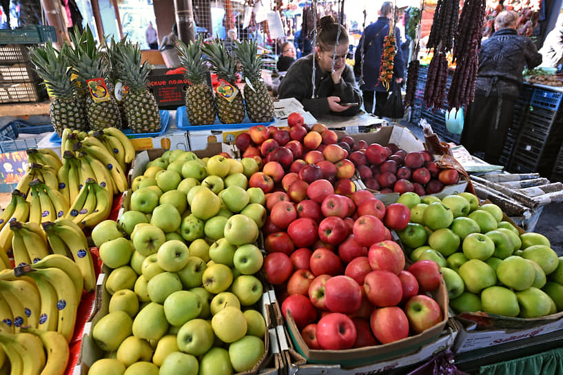 За год в Казани изъяли 5 тонн товаров со стихийных торговых точек