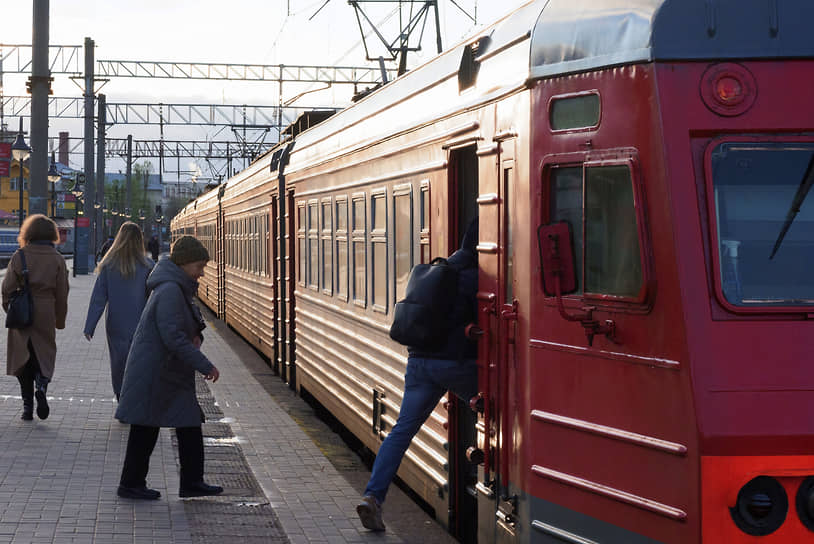 На обслуживание железнодорожных переездов в Отарах выделят 16,4 млн