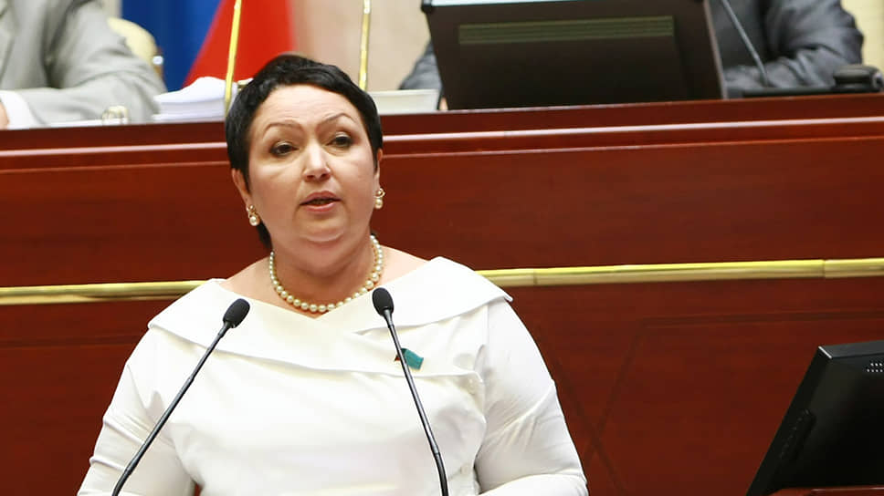 Бывшей главе «Справедливой России» в Татарстане назначили четыре года колонии за мошенничество