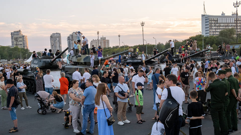 Посетители праздника «Я выбираю небо!»