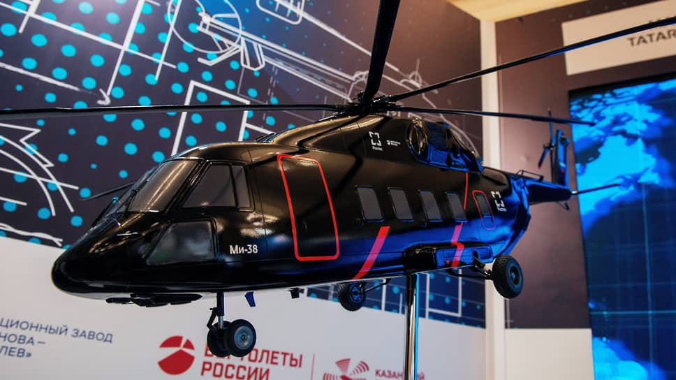 Более крупная летательная техника на выставке была представлена в моделях. Например, вертолет Ми-38, который изготавливают на Казанском вертолетном заводе 