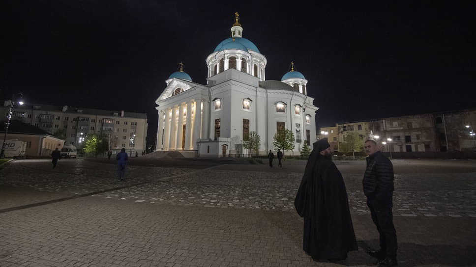 Пасхальное богослужение в Соборе Казанской иконы Божией Матери