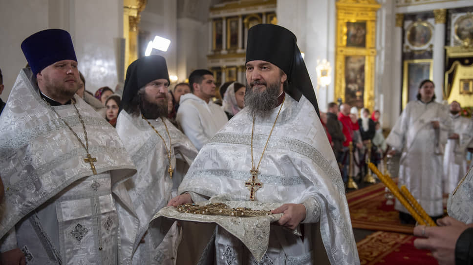 Пасхальное богослужение в Соборе Казанской иконы Божией Матери