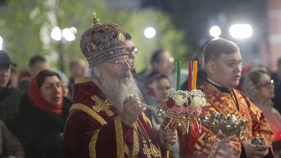 Пасхальное богослужение в Соборе Казанской иконы Божией Матери