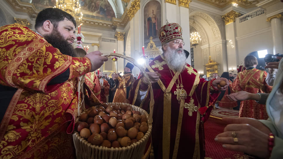 Пасхальное богослужение в Соборе Казанской иконы Божией Матери