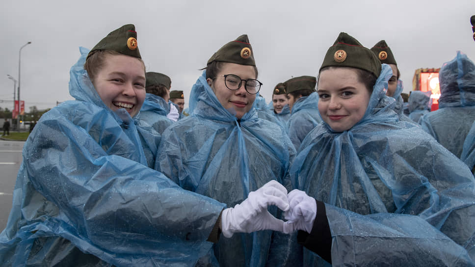 Генеральная репетиция парада Победы в Казани