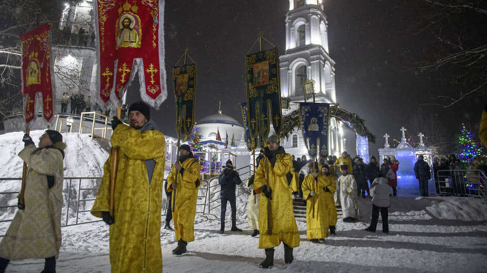 Богослужение в Раифском Богородицком мужском монастыре