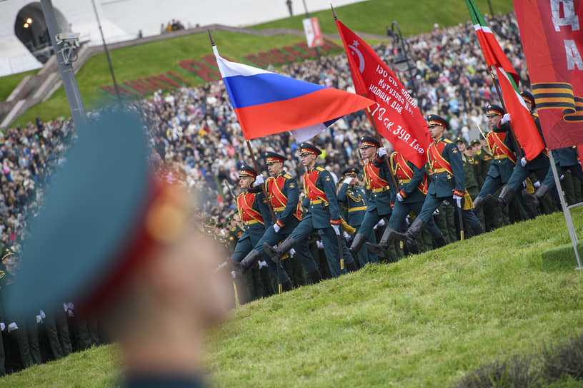 Военный парад на площади Тысячелетия Казани, посвященный 80-ой годовщине Победы в Великой Отечественной войне