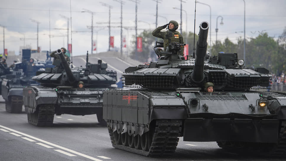 Военный парад на площади Тысячелетия Казани, посвященный 80-ой годовщине Победы в Великой Отечественной войне