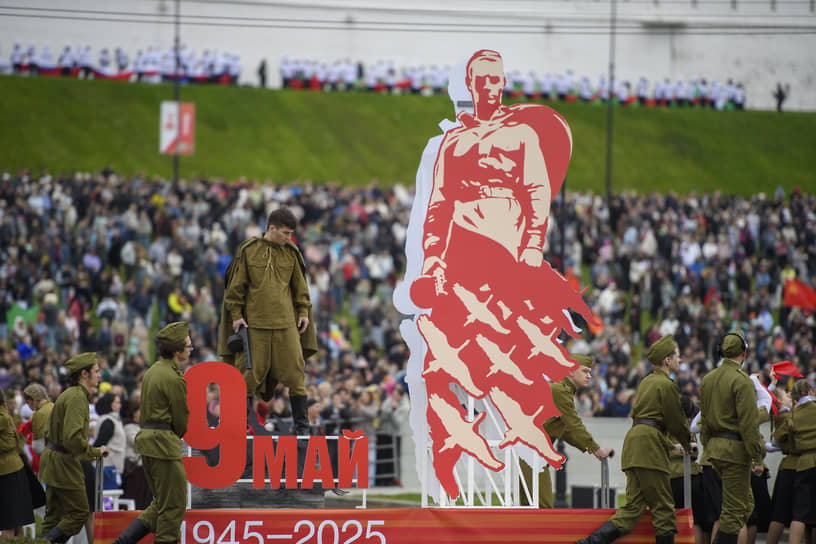 Военный парад на площади Тысячелетия Казани, посвященный 80-ой годовщине Победы в Великой Отечественной войне