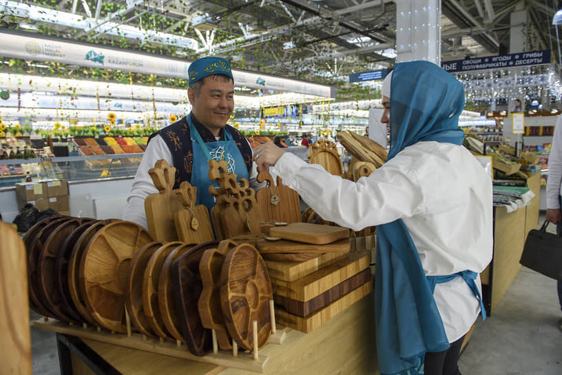Международная торговая ярмарка Kazan Halal Market. В Агропромышленном парке.