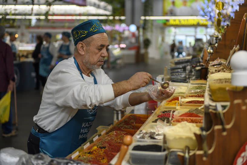 Международная торговая ярмарка Kazan Halal Market. В Агропромышленном парке.