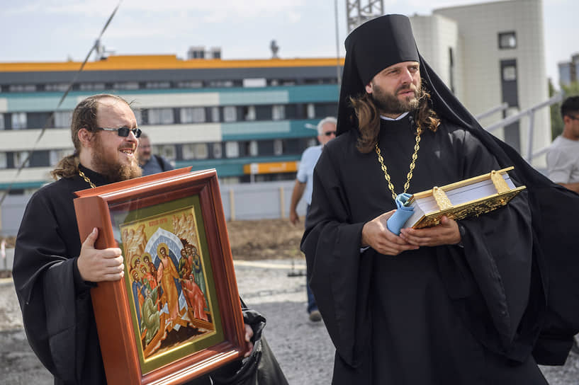 Освящение нового собора в Набережных Челнах
