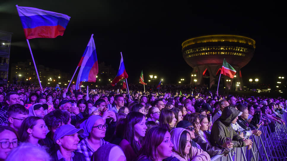 Семейный фестиваль у «Чаши»
