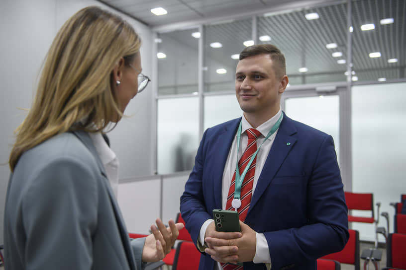 Сессия «Ъ Волга-Урал» на форуме Kazan Digital Week
