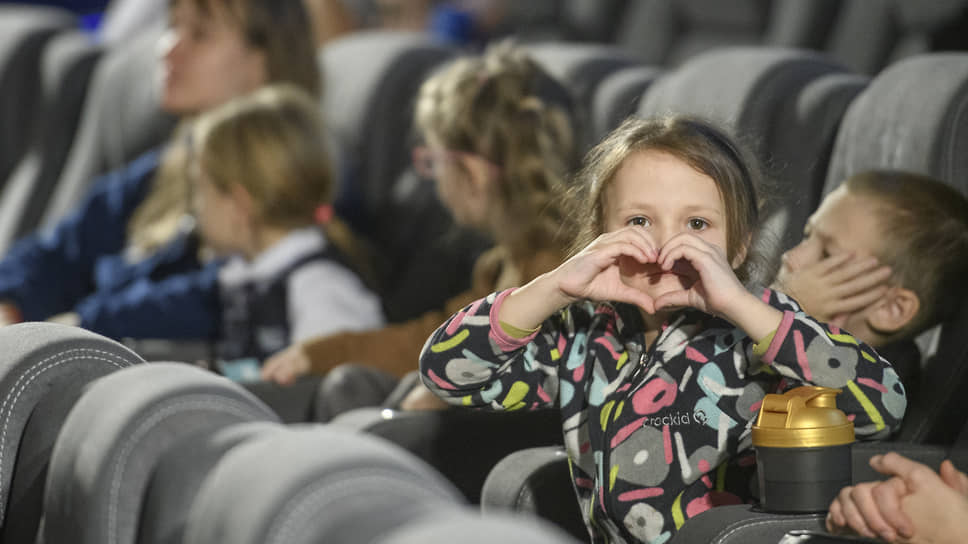 Премьера «Яга на нашу голову»
