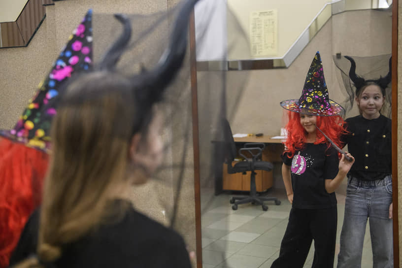 Премьера «Яга на нашу голову»
