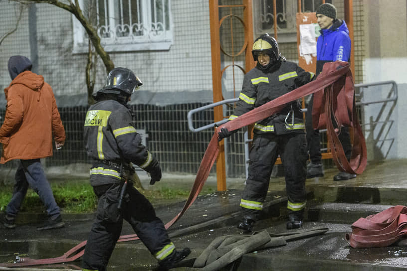 Взрыв газа в жилом доме в Казани
