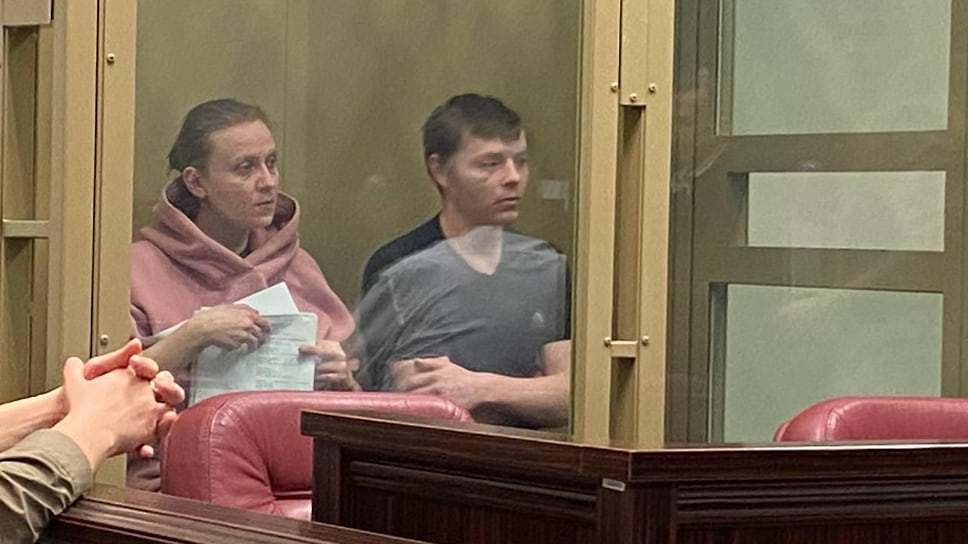 Обвинение считает супругов Бугорковых виновными в убийстве пятилетнего Вовы и просит для них максимальные сроки лишения свободы