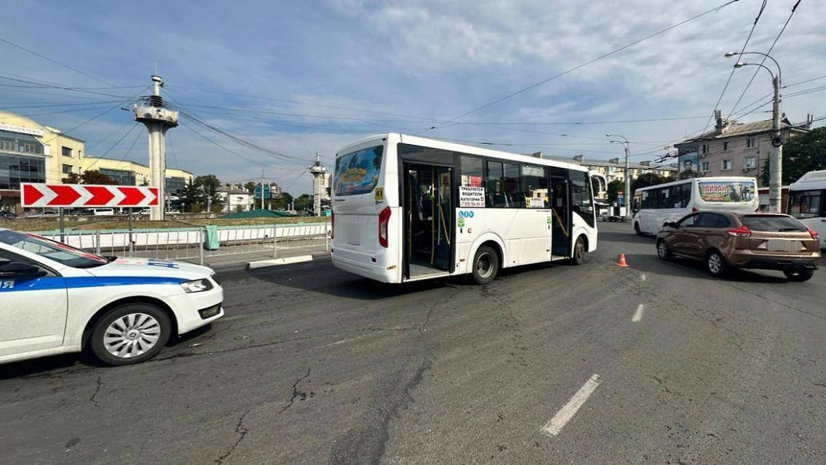 В Симферополе автобус насмерть сбил пожилую женщину