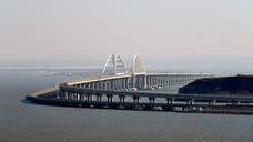 На Крымском мосту перекрыли движение транспорта