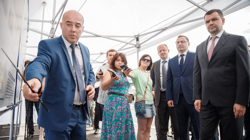 Ярослав Долинский слева