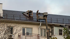 Дома в Новороссийске восстанавливают после атаки беспилотников