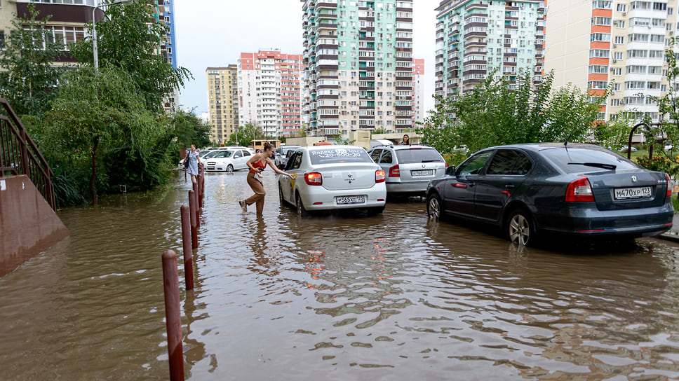 Посадка в такси. Август 2021 года