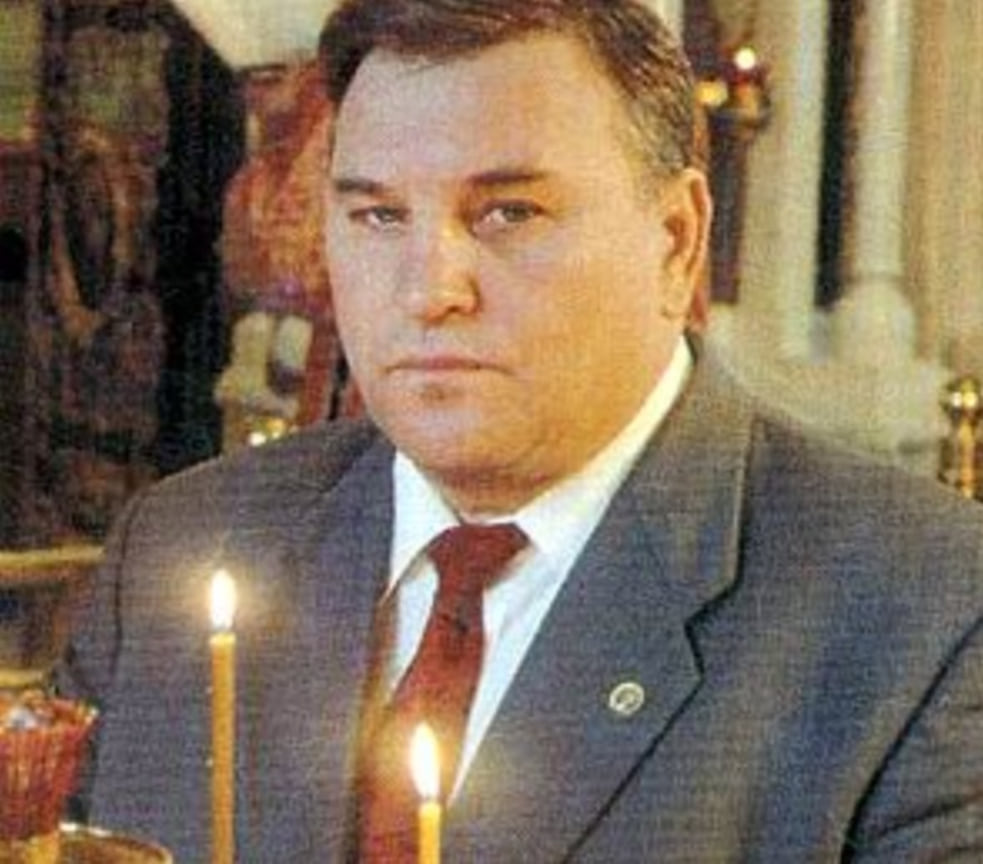 Василий Дьяконов стал первым губернатором Краснодарского края после распада Советского союза. Назначение он получил в 1991 году и пробыл на посту до 1992 года. Уроженец станицы Платнировской. Он активно участвовал в политической жизни региона, входил в состав депутатов Законодательного собрания края
