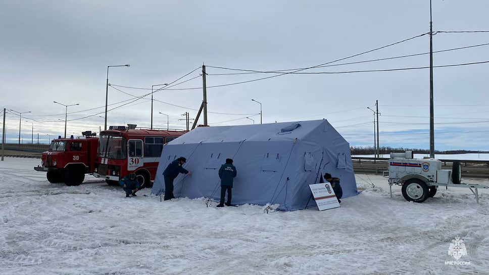 В Горячеключевском, Апшеронском и Туапсинском районах организовали мобильные пункты обогрева
