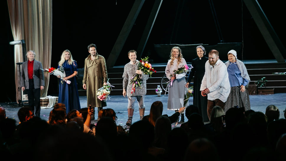 Гостем фестиваля стал Московский «Губернский театр» с постановкой «Дядя Ваня»
