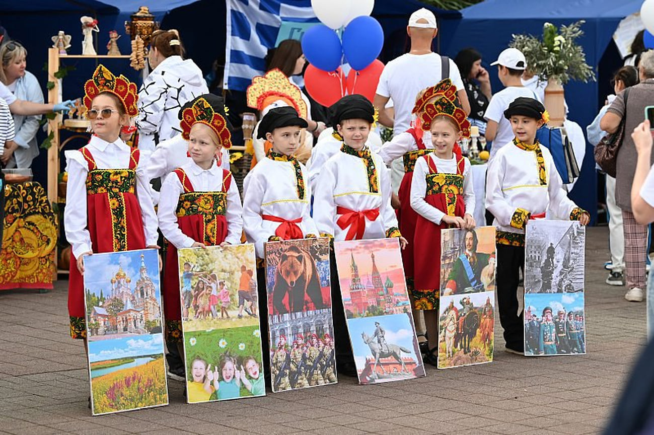 В Адлерском районе Сочи провели фестиваль национальных культур
