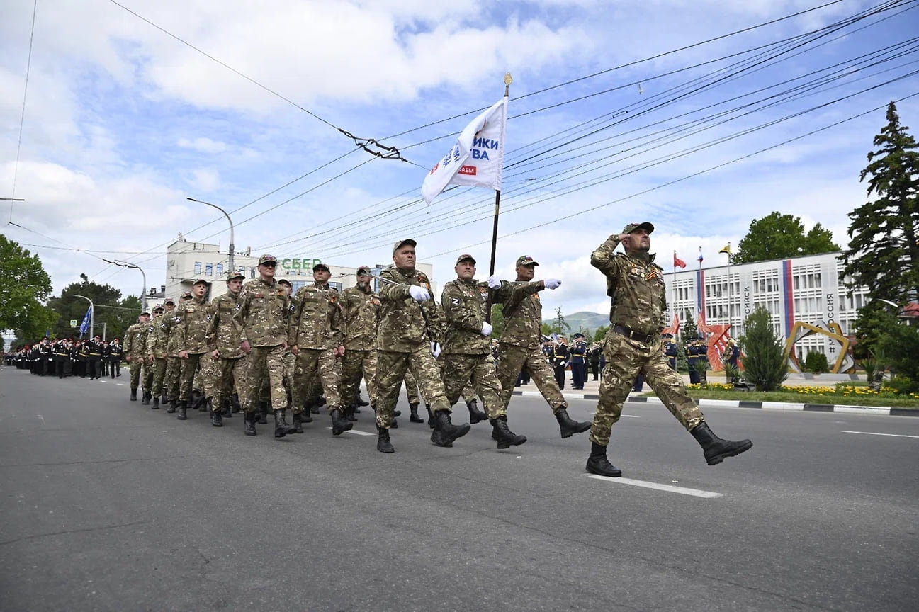 В этом году впервые в парадном строю — сводный расчет участников специальной военной операции