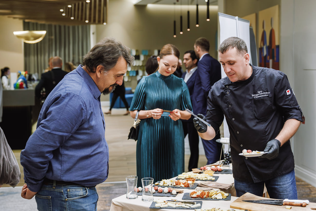 Дегустация продукции анапской сыроварни