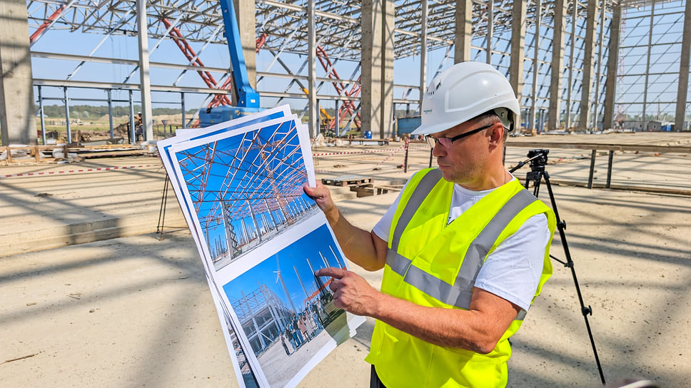 Задержка сдачи аэровокзального комплекса вызвана тем, что из-за санкций необходимо было поменять оборудование на технику из “дружественных стран”