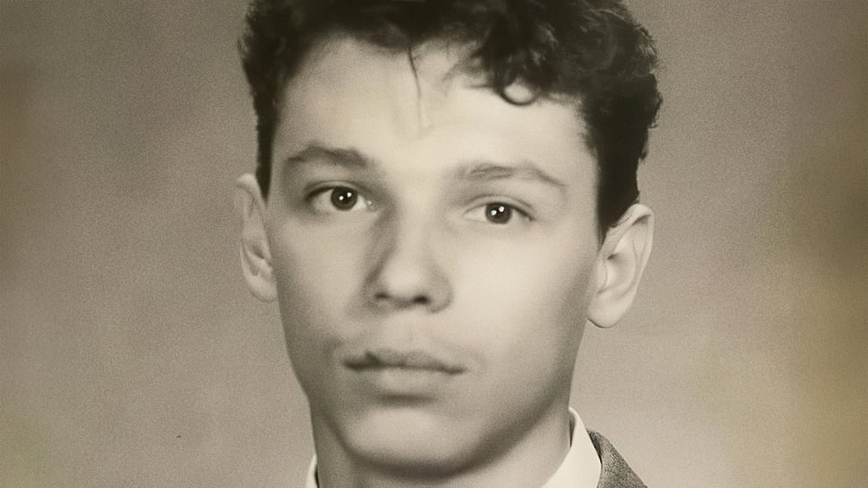 Евгений Первышов. Учился в Краснодарском лицее № 48 на улице Красноармейской. О своих школьных годах бывший градоначальник, а ныне врио губернатора Тамбовской области говорит так: «В Краснодаре замечательные учителя, которые выполняют свою работу с любовью и достоинством. До сих пор помню свою первую учительницу и классного руководителя»