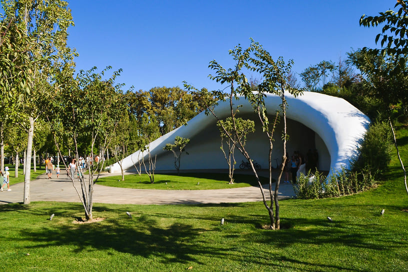 В августе 2025 года в парке «Краснодар» открыли локацию «Кроличья нора»