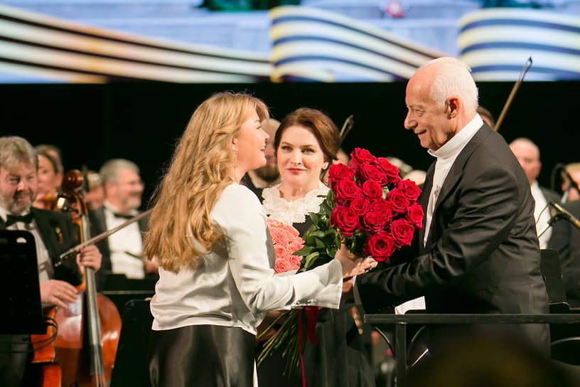 Завершился концерт песней «День Победы»