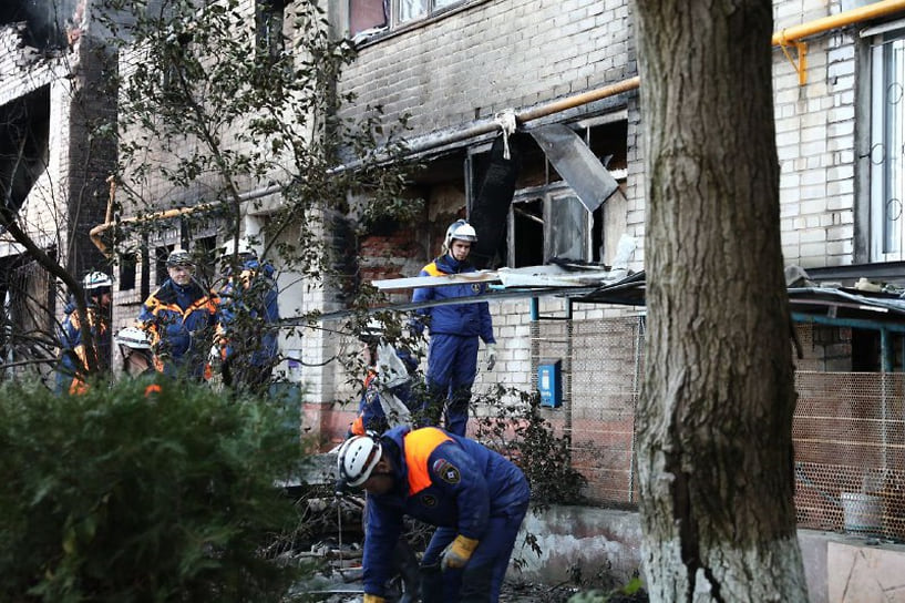 По факту крушения самолета Су-34 в Ейске было возбуждено уголовное дело (ст. 351 УК)