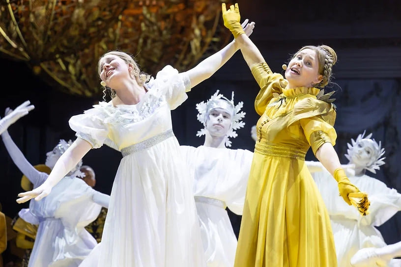 В Краснодаре представили спектакль «Первый бал Наташи Ростовой»