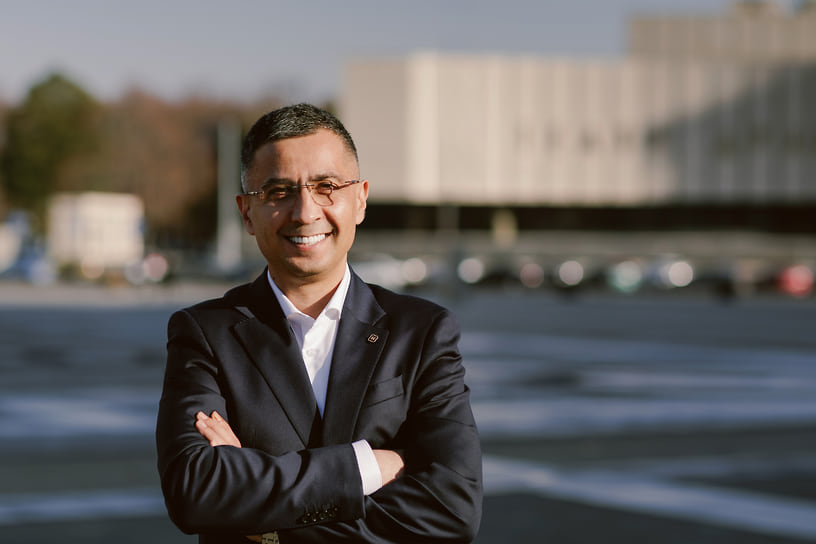 Арарат Согомонян: Главное — это не любить себя в компании, городе или стране, а любить страну, город и компанию в себе