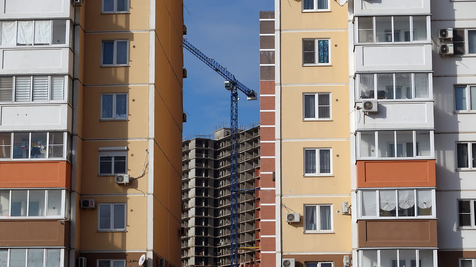 Объем строительства многоквартирного жилья в Новороссийске за полгода вырос на 5%