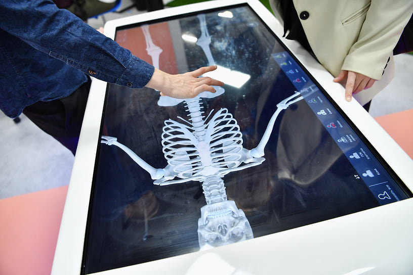 Эксперты уверены — будущее системы здравоохранения за развитием новых технологий 