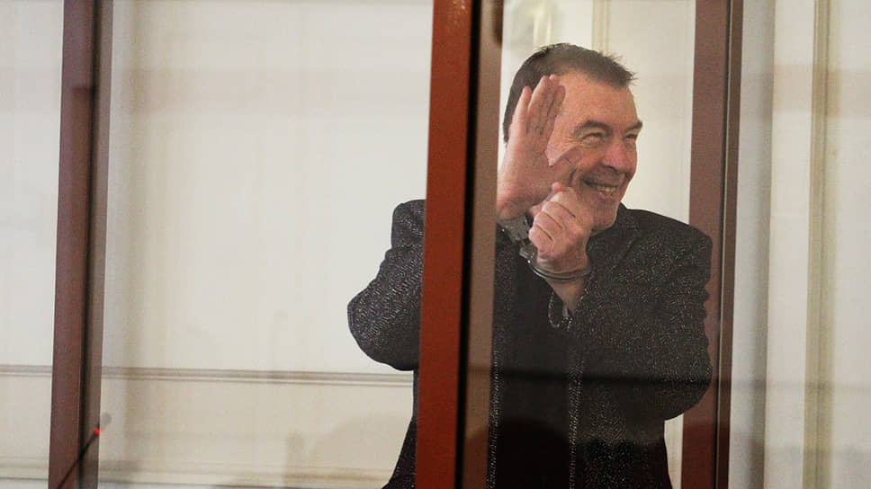Решения суда предприниматель Андрей Климентьев дожидается в ­СИЗО, где находится ­из-за обвинений в мошенничестве