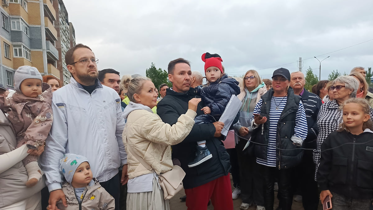 Домам просят найти другое место