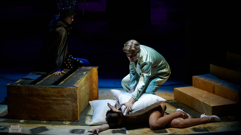 Премьера комедии Шекспира «Сон в летнюю ночь» в Нижегородском театре драмы
