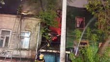 Дом горел в центре Нижнего Новгорода предположительно из-за поджога ночью 13 мая