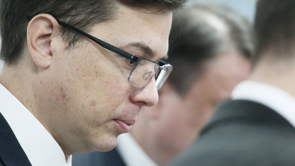 Мэр Нижнего Новгорода Юрий Шалабаев на одном из заседаний гордской думы VII созыва