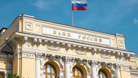 Долги нижегородского бизнеса по кредитам на 1 июля составили 933,1 млрд рублей