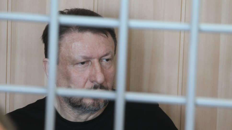 Олег Лавричев
